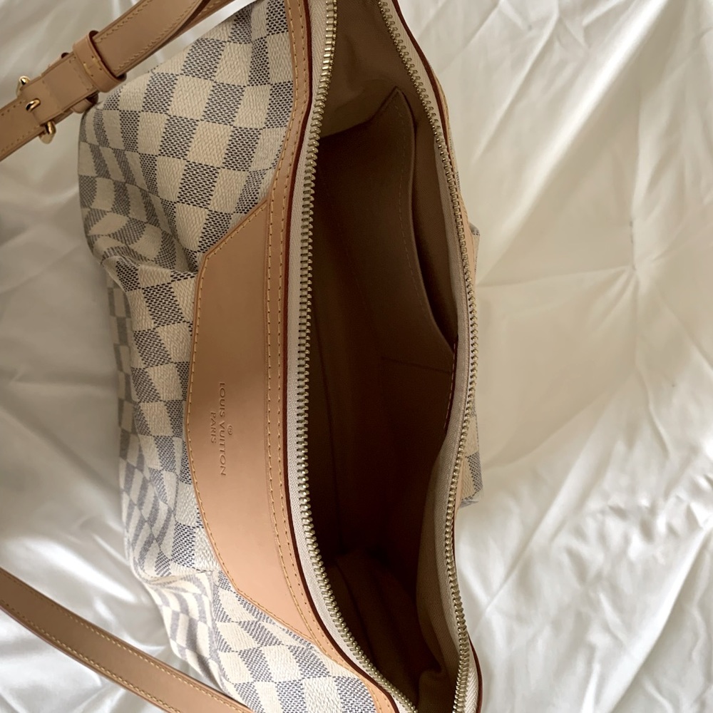 LV Damier Azur Siracusa size MM (large size)